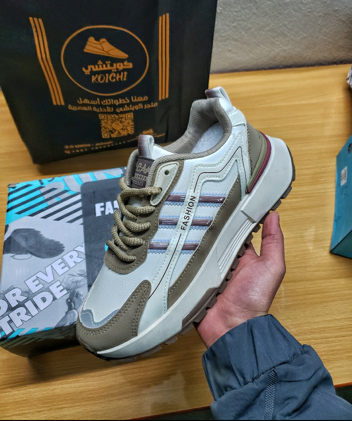 حذاء عصري مرتفع