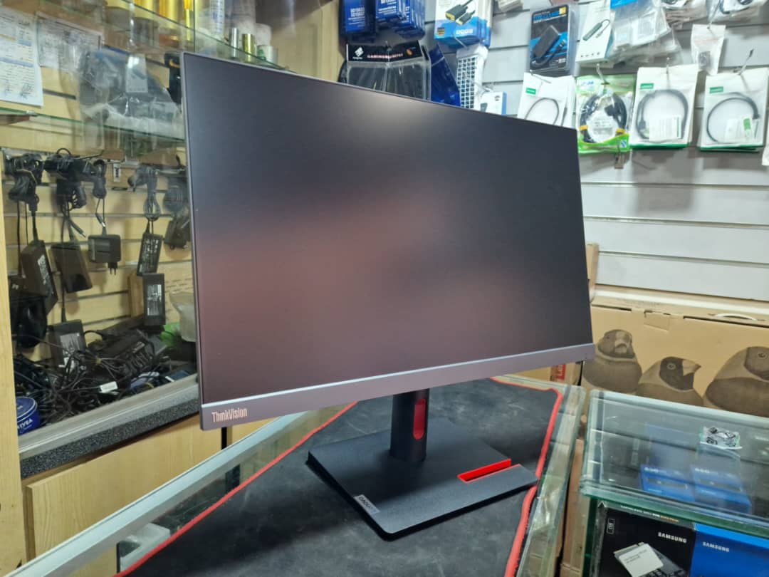 شاشة لونوفو - Lenovo